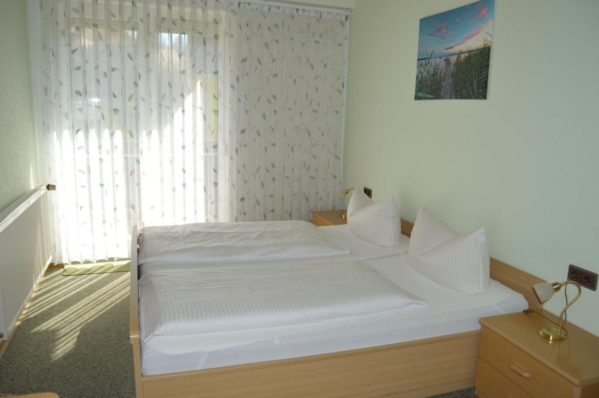 Gasthof-Pension Fraenkische Schweiz Obertrubach Екстериор снимка